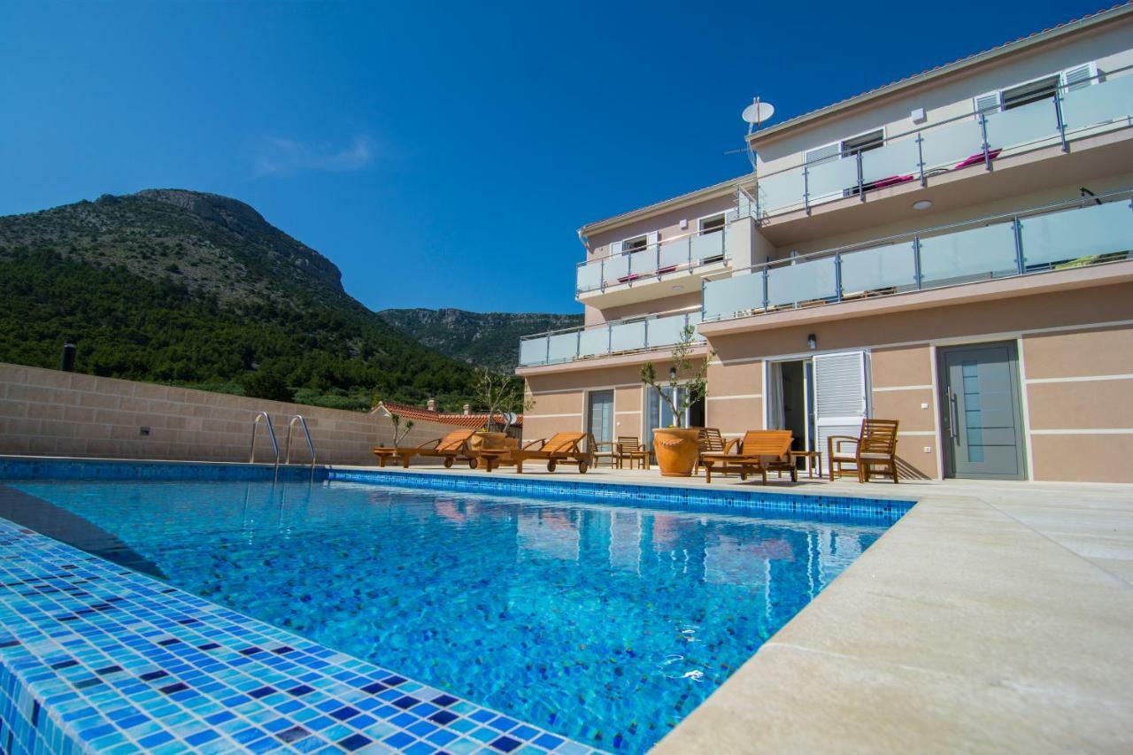Apartment Nikola - Amazing Sea View
