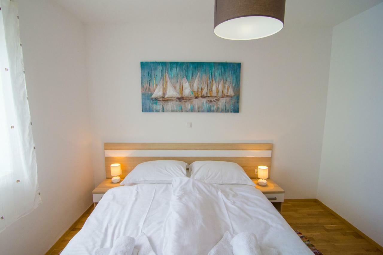 Nikola - Amazing Sea View Apartment Bol