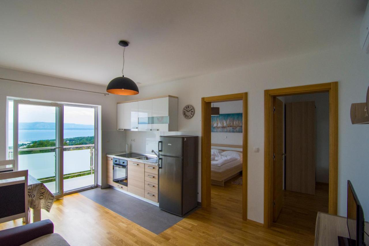 Nikola - Amazing Sea View Bol