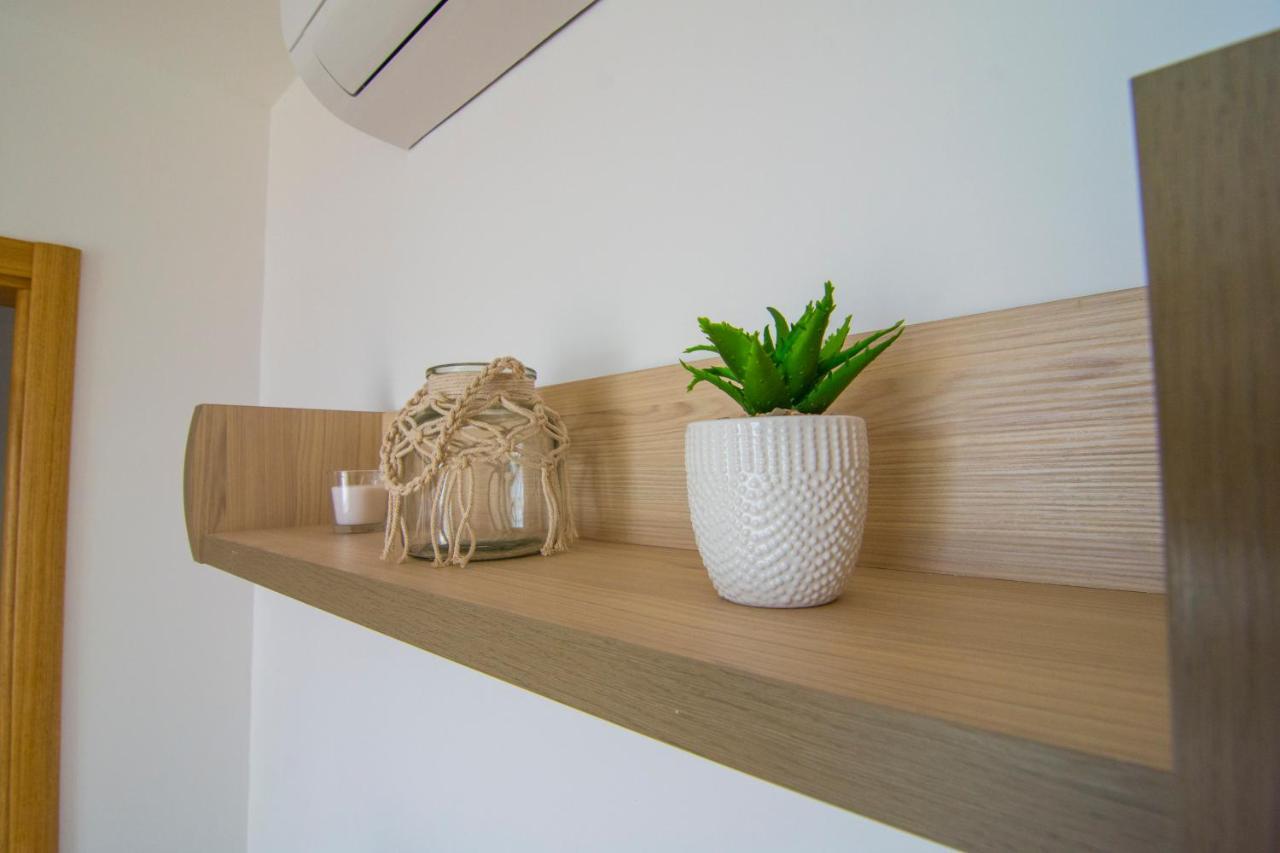 Nikola - Amazing Sea View Apartment