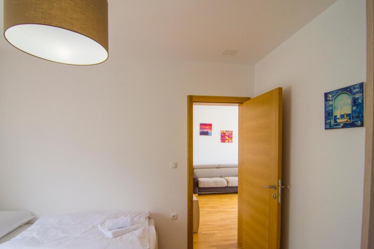 Apartment Nikola - Amazing Sea View